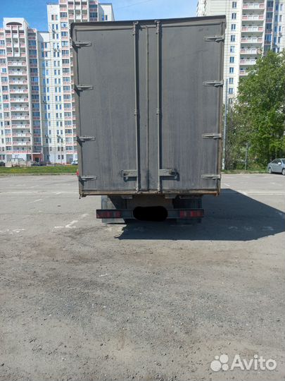 Freightliner FL70, 2003