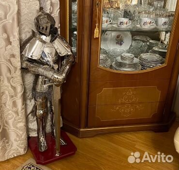 Рыцарь в доспехах