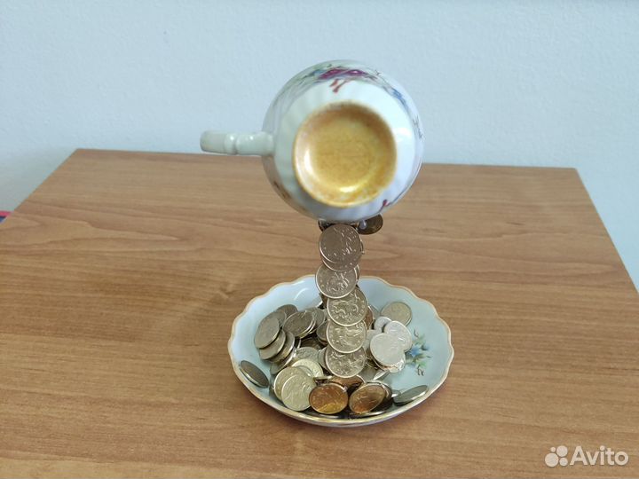 Топиарий из монет для привлечения денег