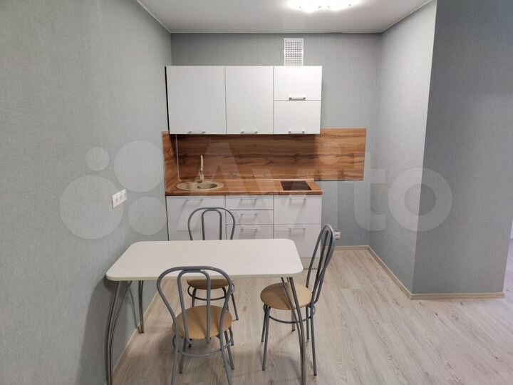 2-к. квартира, 40 м², 15/17 эт.