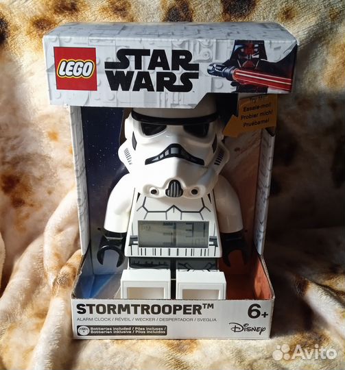 Часы-будильник Lego Star Wars (Штурмовик)
