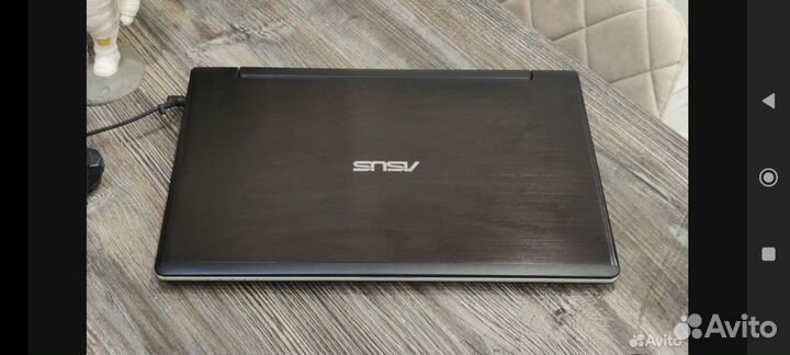 Ноутбук asus