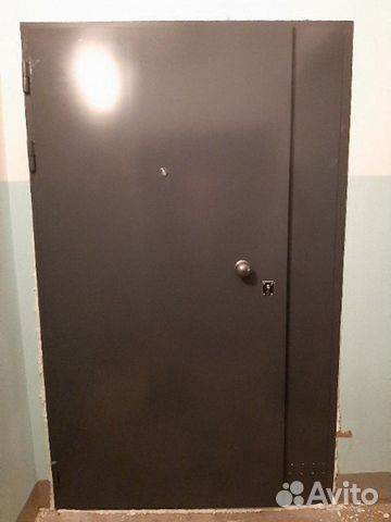 Дверь стальная на карман(тамбур)
