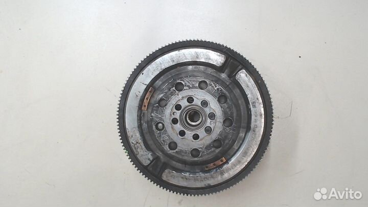 Маховик Opel Zafira B, 2010