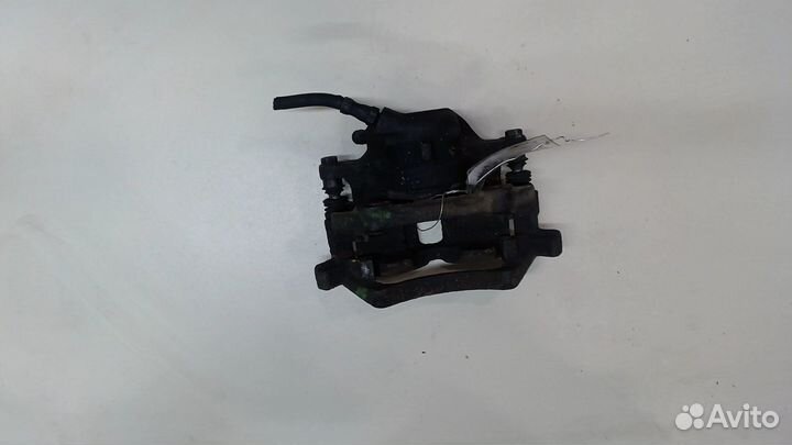 Суппорт Audi 80 (B4), 1993