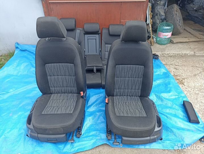 Сиденья Skoda Octavia A5 1.8 tsi