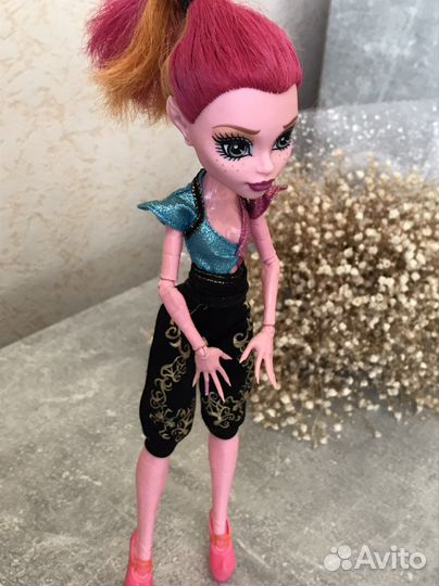 Кукла Монстер Хай Джиджи Грант