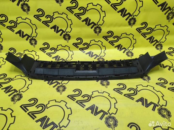 Решетка в бампер передняя Bmw 5-Series F10