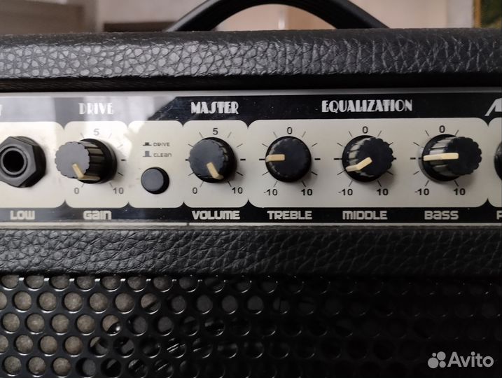 Комбоусилитель MS-15G