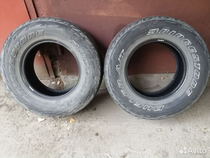 Bridgestone Dueler A/T 265/70 R16