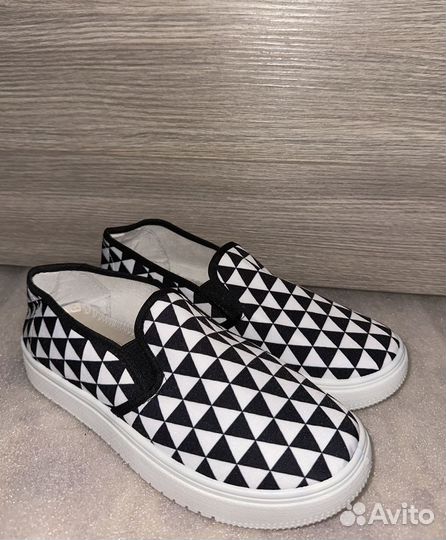Слипоны женские новые 36 размер