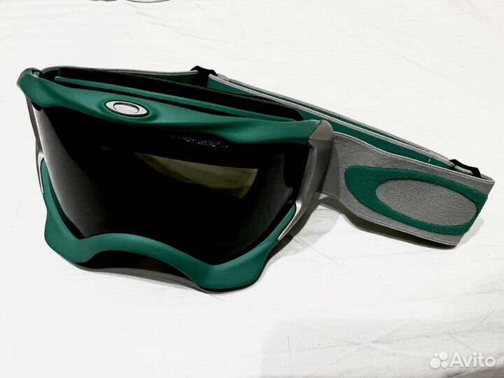 Горнолыжная маска oakley