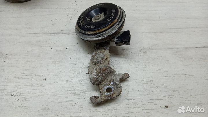 Сигнал звуковой Toyota Camry С40