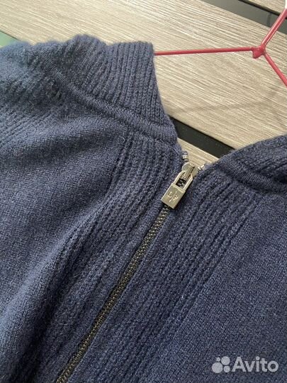 Спортивный костюм из кашемира новый S/M