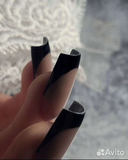 Маникюр, наращивание ногтей