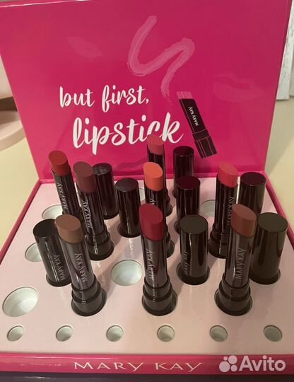 Блески и помады Mary Kay