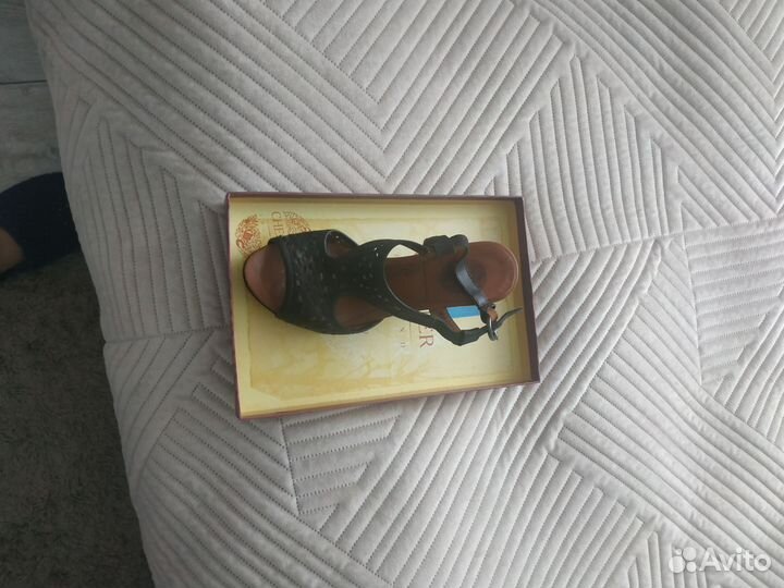 Босоножки