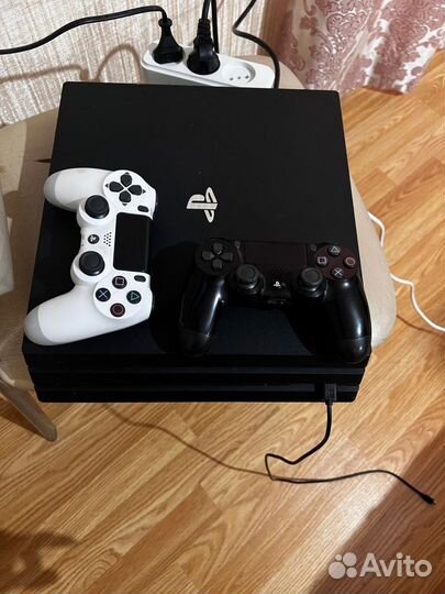 Sony PS4 pro 1tb