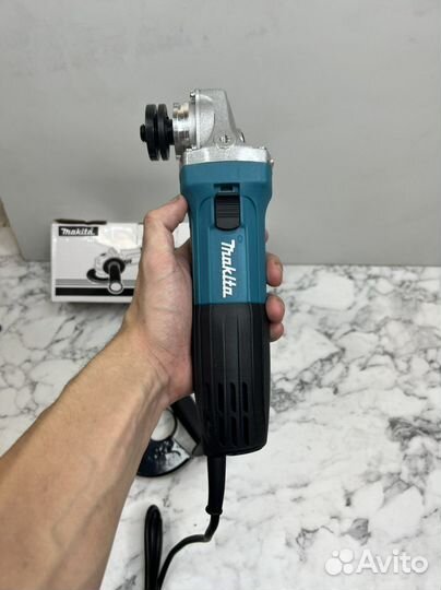 Ушм болгарка Makita 125