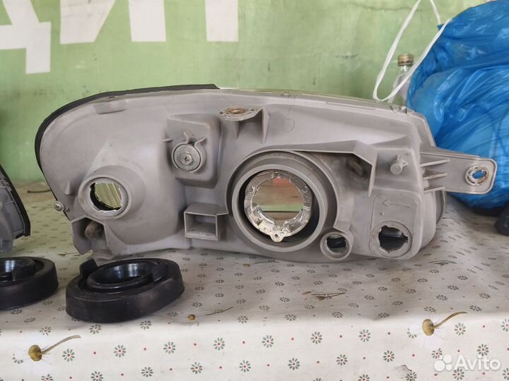 Фары передние хендай акцент