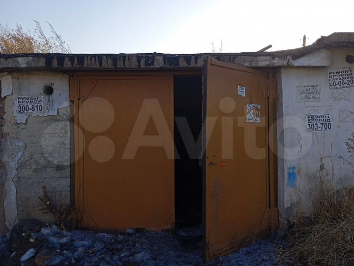 Гараж, > 30 м²