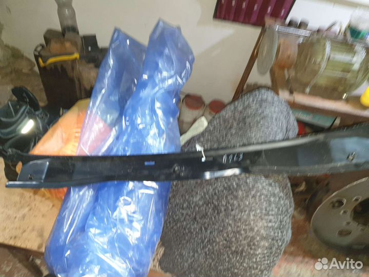 Панель задка pajero sport2