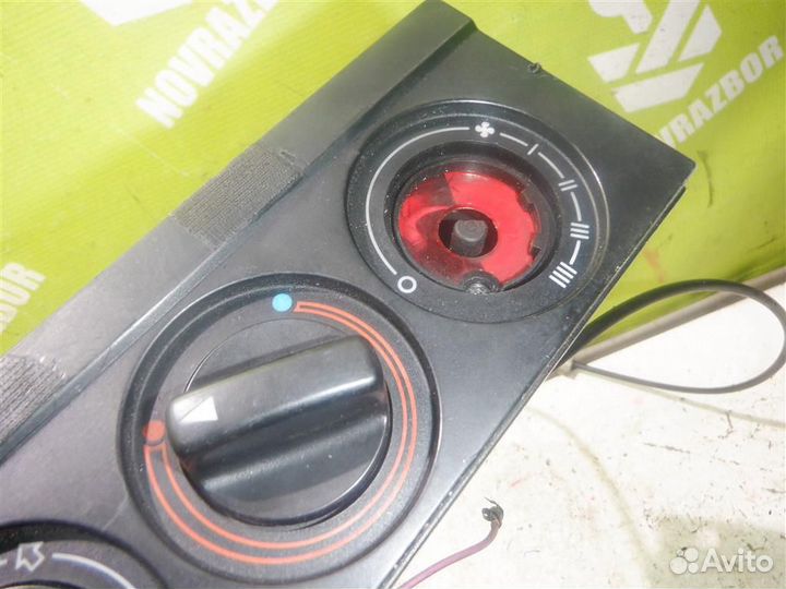 Блок управления печкой Ауди 80 90 Б3