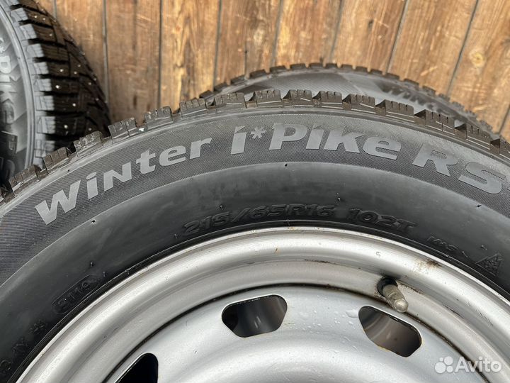 Hankook Winter I'Pike RS2 W429 215/65 R16