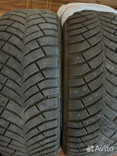 Michelin X-Ice North 4 215/55 R16 97T