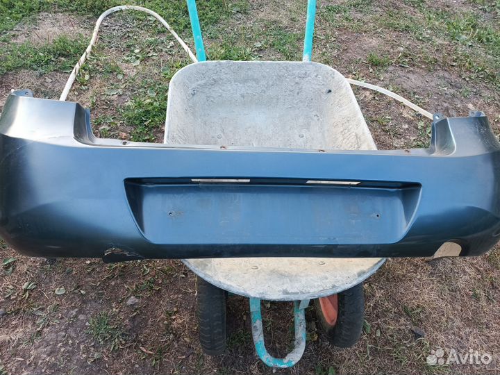 Бампер гранта задний