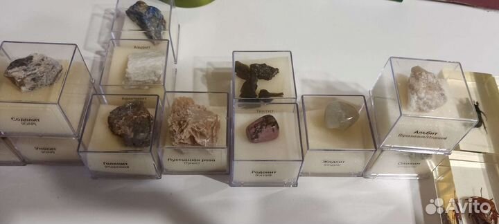 Коллекция камней минералов 150 р шт, за все 4800