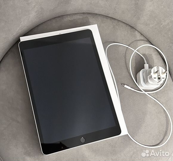 Планшет Apple iPad 10.2 Wi-Fi 64GB Silver