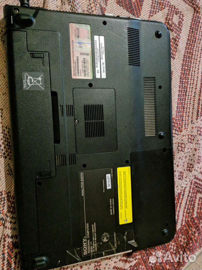 Ноутбук Sony vaio i3