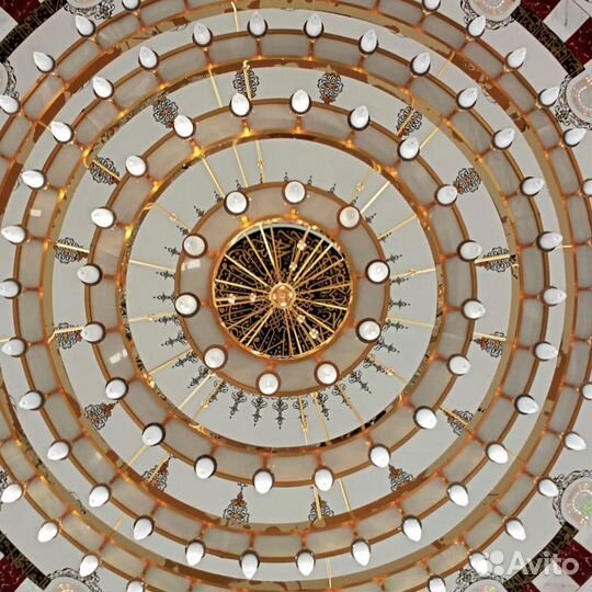 Люстра большого размера