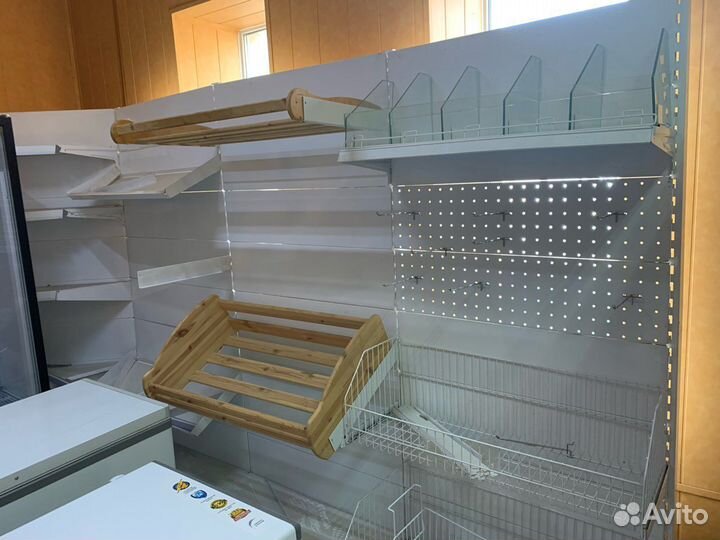 Стеллажи металлические для магазина