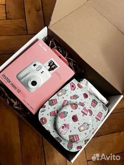 Instax mini 12 подарочный набор