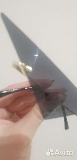 Стильные очки. Новые. с чехлом