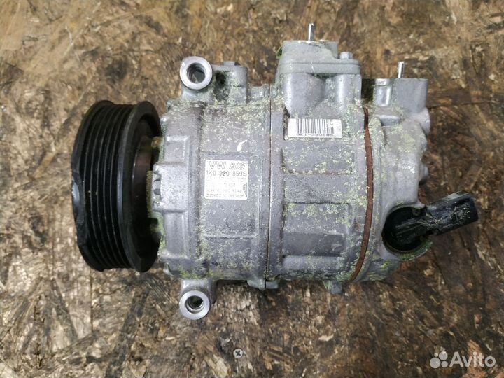 Компрессор кондиционера 1K0820859S Volkswagen Golf