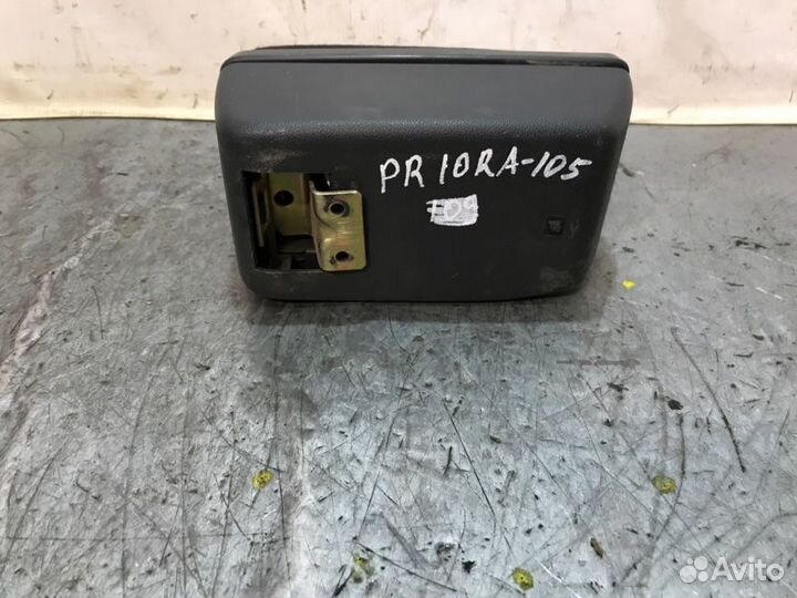 Подлокотник LADA Приора седан 21126 2008