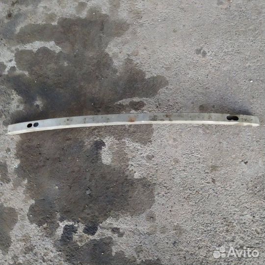 Рамка радиатора передняя Nissan Sanny седан FB15