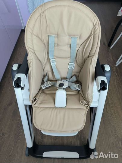 Стульчик для кормления Peg-perego Siesta Follow Me