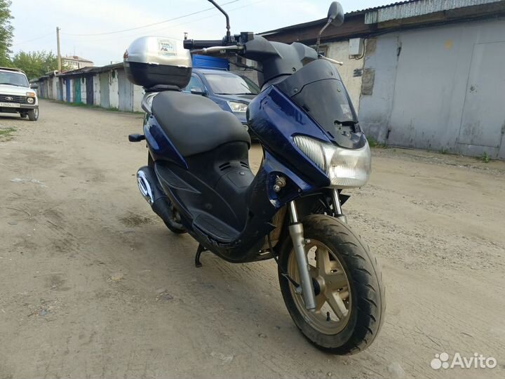 Suzuki Avenis 150