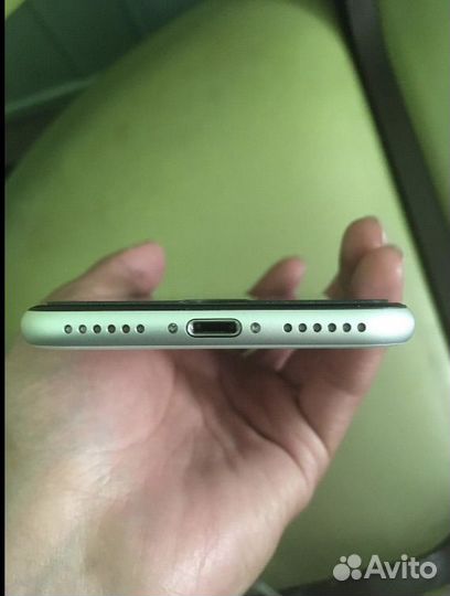 iPhone SE 2020 128GB