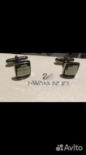 Запонки Swarovski