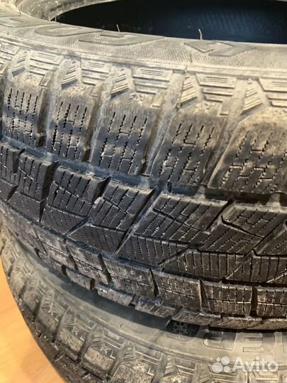 Goform Frozenero 235/50 R18