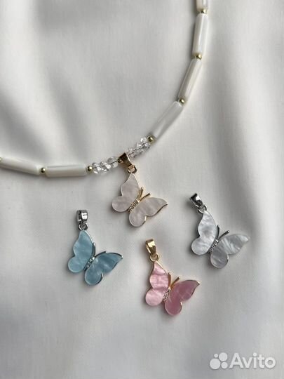 Чокер из перламутра 