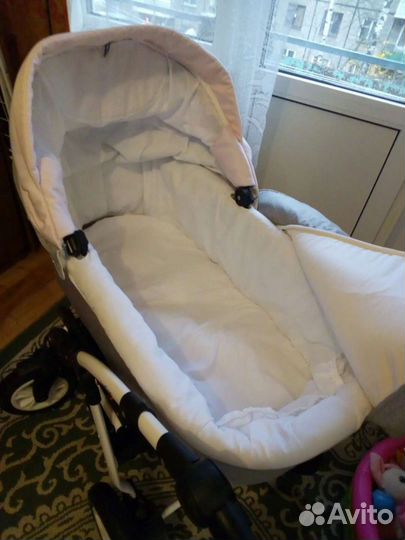 Коляска детская 