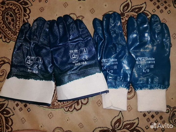 Перчатки рабочие нитриловые