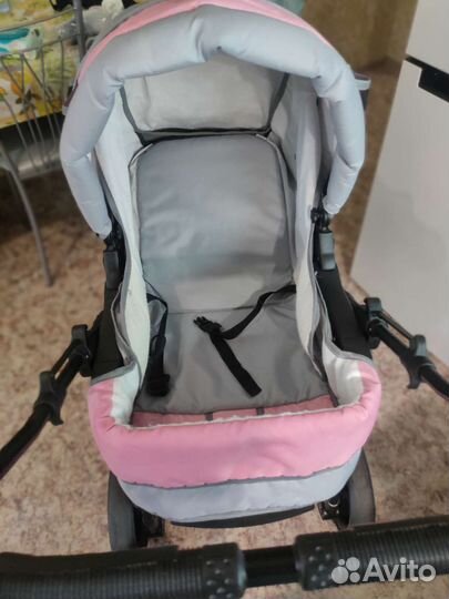 Коляска трансформер с люлькой-переноской