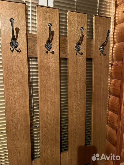 Вешалка в прихожую